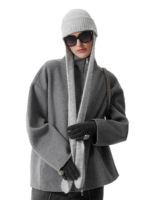 Шапка с ниспадающими деталями - фото 322743