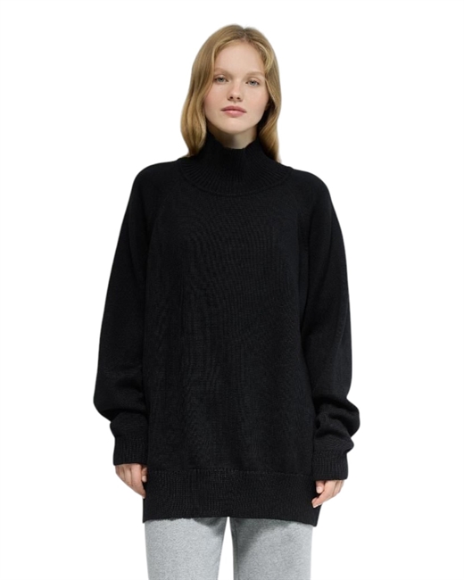 Свитер базовый оверсайз - фото 323087