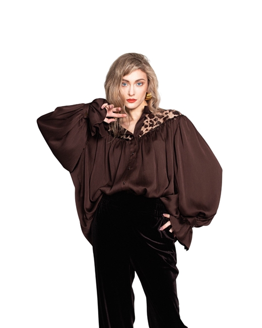 Блуза с пайетками - фото 324781