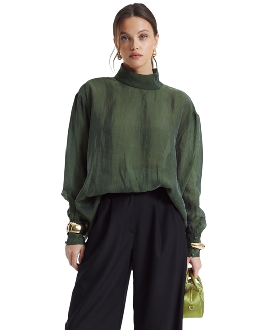 Блуза со стойкой - фото 325263