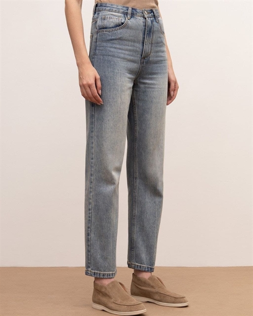 Джинсы прямые - фото 327260