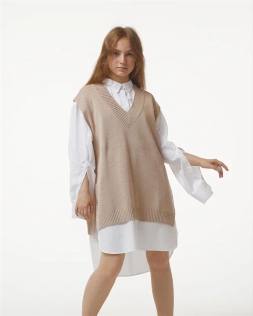 Жилет с V-образным вырезом - фото 327566