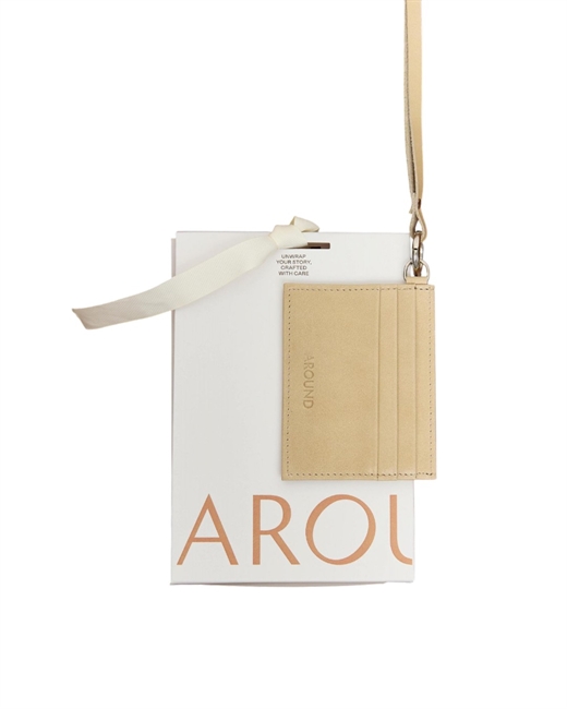 Картхолдер со съемным ремешком из кожи - фото 328369