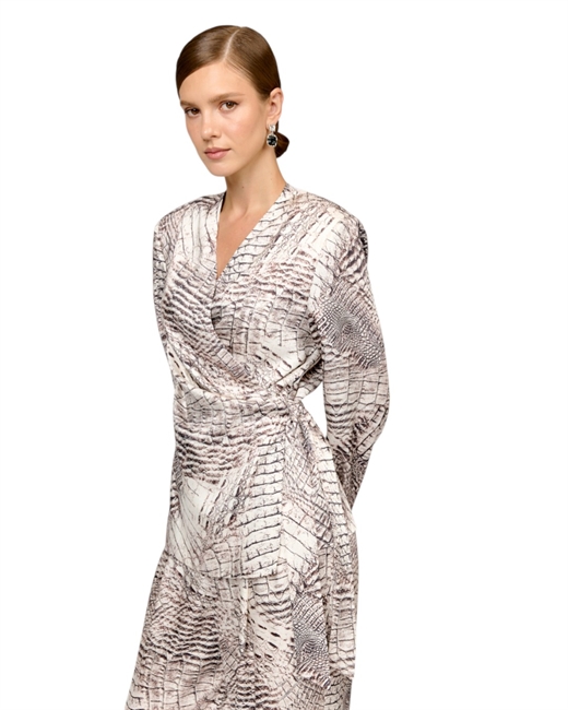 Жакет на запах - фото 329037