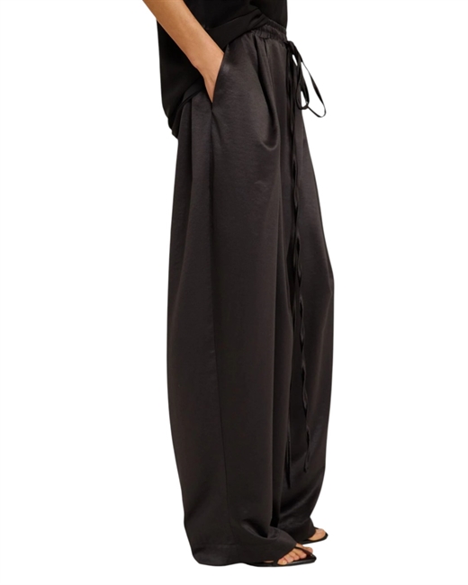 Брюки из вискозы - фото 329117