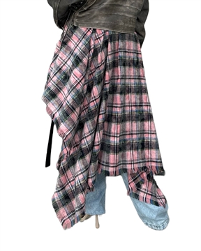 Порно қарт жас әйелді азғырды Қатты мастурбация