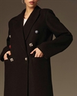 Пальто двубортное с разными пуговицами - фото 211190