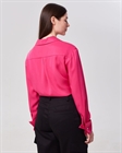 Блуза на завязках с запонками - фото 228476